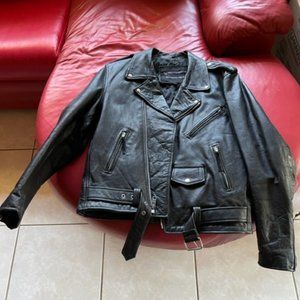 MENS LARGE LEATHER BIKER JACKET